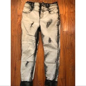 Urban Outfitters High Rise Jean